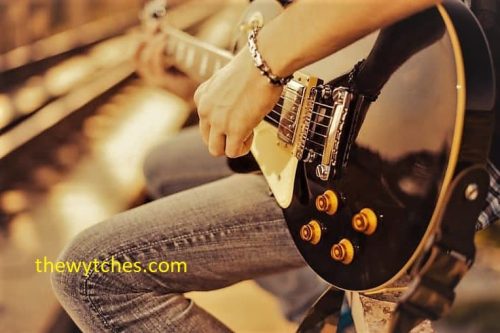 🥇 Best Intermediate Electric Guitar
