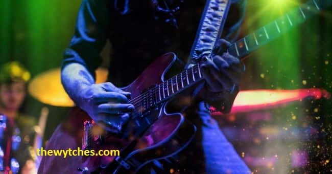 5 Best Electric Guitars for Rhythm Playing in 2023