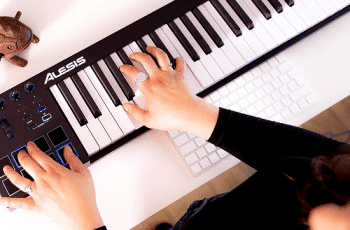 The 5 Best Keyboards for Hip Hop Production in 2024